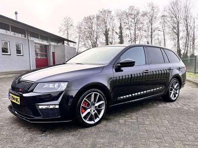 Zwart (metallic) Gebruikt 2014 Skoda Octavia RS Stationwagen | € 19.995