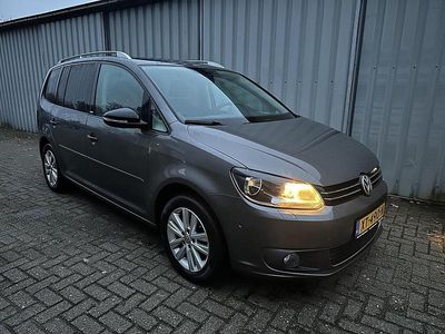 Grijs Occasion 2011 VW Touran Cross MPV | € 6.150 (Duur)