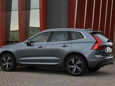 tweedehands Volvo XC60 T8 Recharge AWD Momentum | Panoramadak | Parkeercamera | Keyless | Full Led |