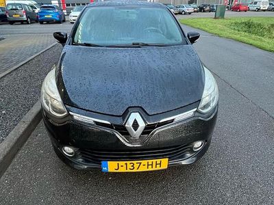 Hatchback Gebruikt 2016 Renault Clio IV LIMITED Hatchback | € 7.945 (Eerlijke prijs)