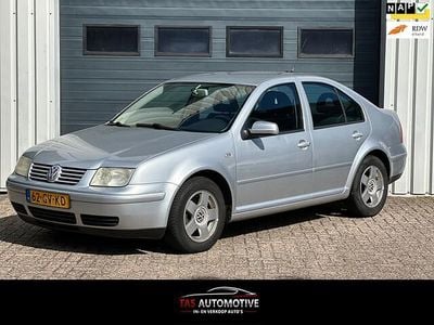 VW Bora