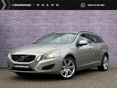 Grijs Gebruikt 2010 Volvo V60 Momentum Stationwagen | € 13.899 (Duur)