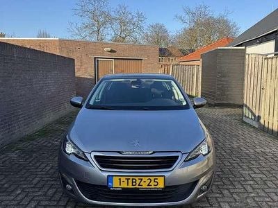 Occasion Peugeot 308 125 PK (91 kW) 2014 Grijs Hatchback