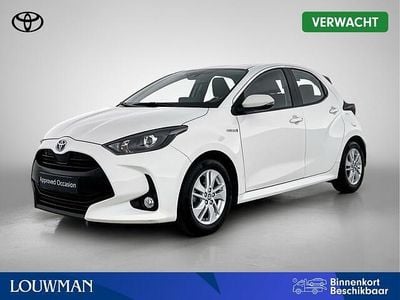 Wit Gebruikt 2021 Toyota Yaris Hatchback | € 18.950 (Eerlijke prijs)