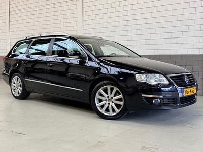 Zwart Occasion 2010 VW Passat Comfortline Stationwagen | € 5.750 (Duur)