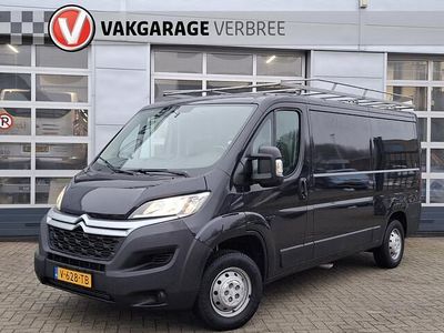 Zwart (metallic) Gebruikt 2018 Citroën Jumper MPV | € 11.740