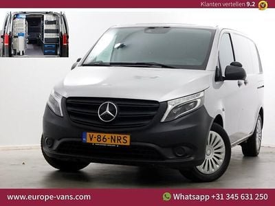 Zilver (metallic) Gebruikt 2022 Mercedes Vito Van | € 21.950 (Super prijs)