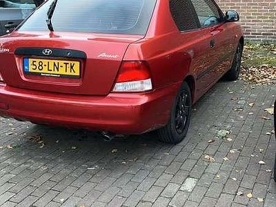 Gebruikt 2003 Hyundai Accent Sedan | € 2.200