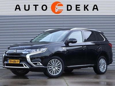 Zwart Gebruikt 2018 Mitsubishi Outlander P-HEV Intense+ SUV | € 18.950 (Eerlijke prijs)