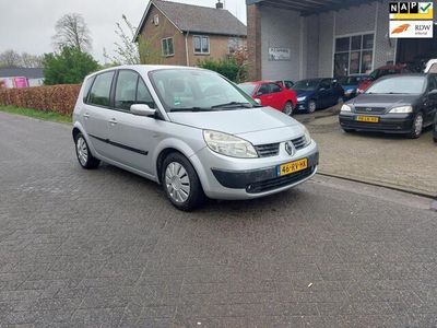 tweedehands Renault Scénic II 2.0-16V Expression Comfort MPV ** EXPORT **