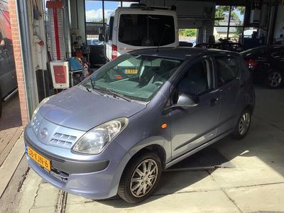 Nissan Pixo