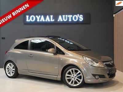 Bruin Occasion 2011 Opel Corsa Edition Hatchback | € 4.999 (Eerlijke prijs)