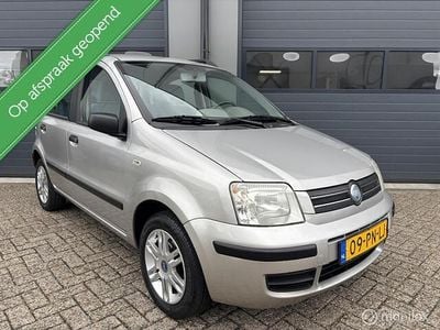 Grijs Gebruikt 2004 Fiat Panda Dynamic Hatchback | € 3.499