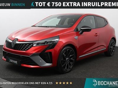 Rouge flamme (nnp) Gebruikt 2024 Renault Clio V Esprit Alpine Hatchback | € 22.900 (Duur)