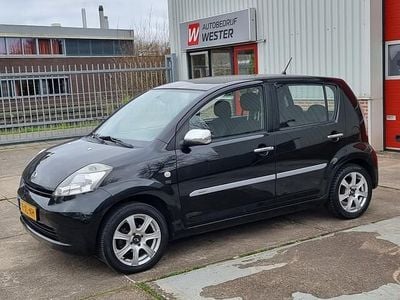 Zwart Gebruikt 2007 Daihatsu Sirion Hatchback | € 1.950 (Eerlijke prijs)