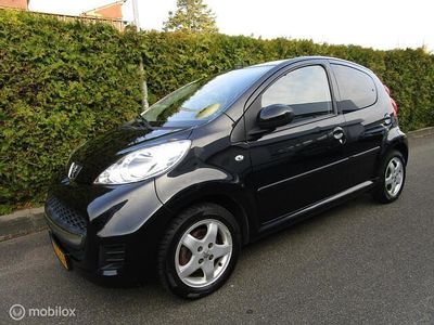 Occasion Peugeot 107 68 PK (50 kW) 2012 Zwart Hatchback
