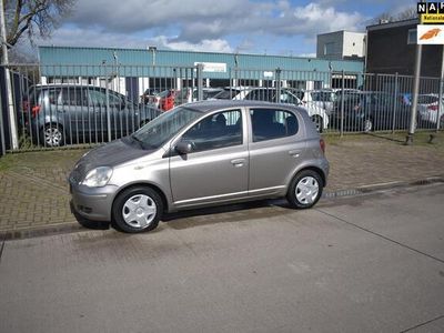 tweedehands Toyota Yaris 1.3 VVT-i S-Line