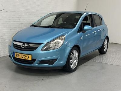 Blauw Gebruikt 2010 Opel Corsa Cosmo Hatchback | € 3.499 (Goede deal)