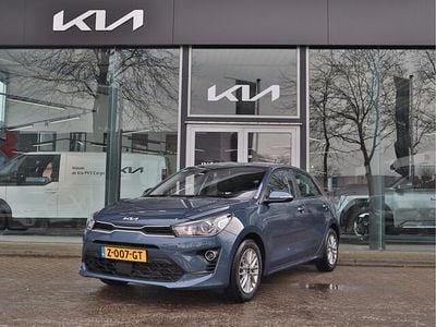 Blauw Gebruikt 2023 Kia Rio Air Hatchback | € 17.945 (Goede deal)