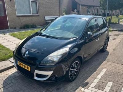 Gebruikt 2011 Renault Scénic III | € 3.400 (Eerlijke prijs)