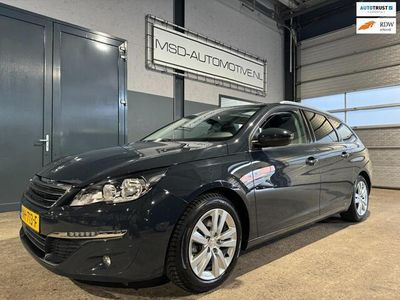 tweedehands Peugeot 308 SW 1.2 PureTech Blue Lease Executive Trekhaak 2e e