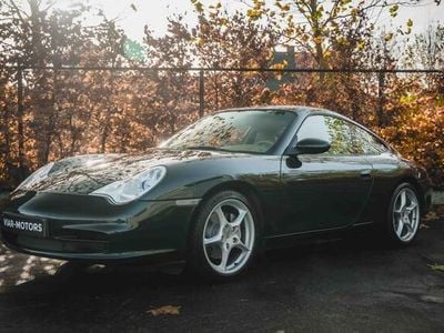 Porsche 911 Carrera 4