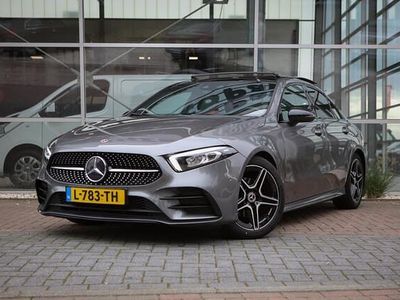 Grijs Occasion 2021 Mercedes A180 AMG Sedan | € 28.249 (Eerlijke prijs)