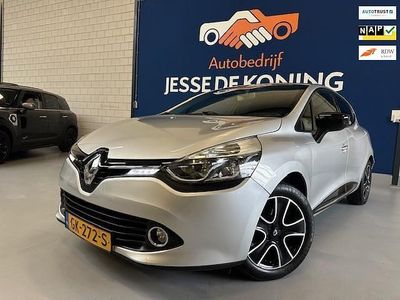 Grijs Gebruikt 2015 Renault Clio IV Dynamique Hatchback | € 6.950 (Eerlijke prijs)