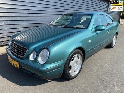 Mercedes 320