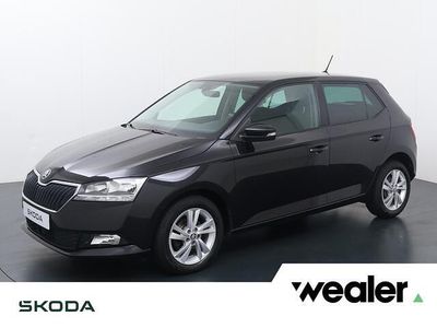 Zwart Gebruikt 2021 Skoda Fabia Ambition Hatchback | € 12.940 (Eerlijke prijs)