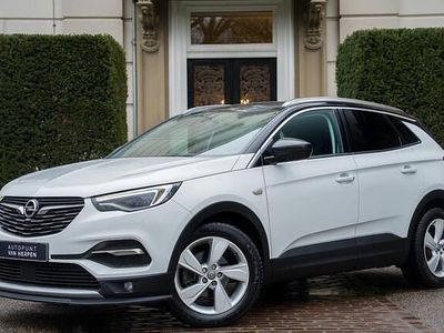 Wit Occasion 2019 Opel Grandland X Ultimate SUV | € 22.440 (Eerlijke prijs)