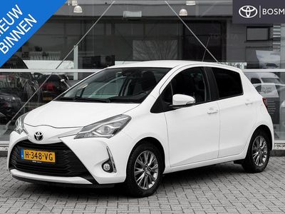 Wit Occasion 2020 Toyota Yaris Hatchback | € 13.450 (Eerlijke prijs)