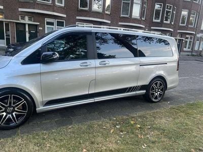 Mercedes V250