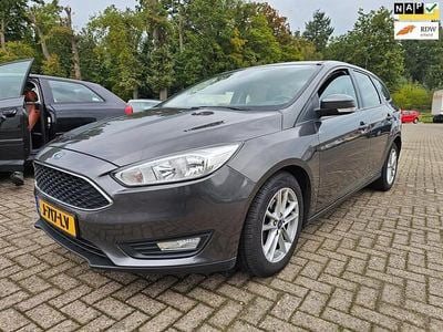 Grijs Occasion 2017 Ford Focus Titanium Stationwagen | € 6.999 (Goede deal)