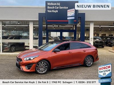 Occasion Kia ProCeed Premium 204 PK (150 kW) 2023 Oranje Stationwagen
