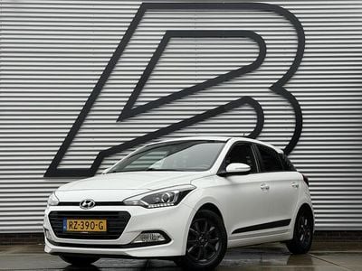 Wit Occasion 2018 Hyundai i20 Edition Hatchback | € 8.949 (Eerlijke prijs)