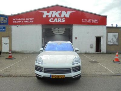 Wit Occasion 2018 Porsche Cayenne SUV | € 64.999