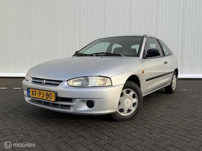 Grijs Occasion 1998 Mitsubishi Colt Hatchback | € 1.850