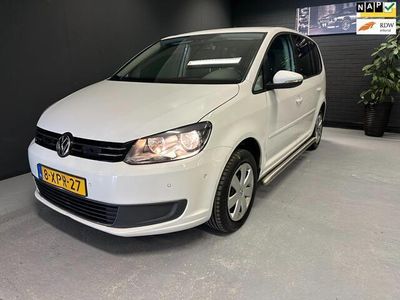 tweedehands VW Touran 2.0 TDI BlueMotion 2015 NAP APK 04-25 DSG RIJKLAAR.