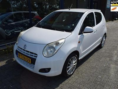 Wit Gebruikt 2011 Suzuki Alto Comfort+ Hatchback | € 3.750 (Eerlijke prijs)
