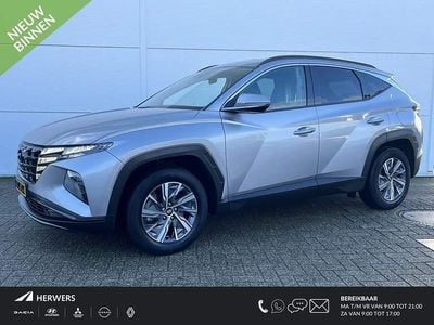 Shimmering silver metallic (r2t) Occasion 2021 Hyundai Tucson Comfort SUV | € 25.885 (Eerlijke prijs)