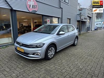 Grijs Gebruikt 2021 VW Polo Comfortline Hatchback | € 13.950 (Goede deal)