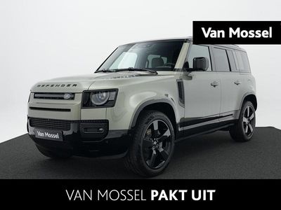 Groen Gebruikt 2025 Land Rover Defender SE Dynamic SUV | € 108.940 (Duur)