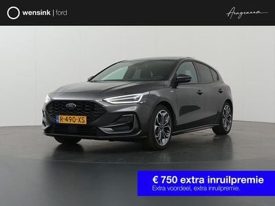 Grijs Gebruikt 2022 Ford Focus ST-Line X Hatchback | € 23.830 (Duur)
