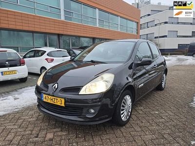 Occasion Renault Clio II Rip Curl 75 PK (55 kW) 2009 Zwart Hatchback