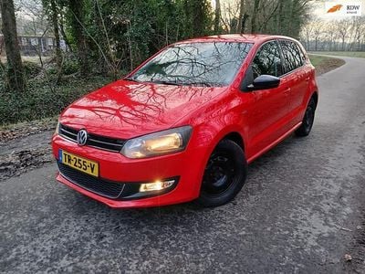 Rood Occasion 2012 VW Polo Comfortline Hatchback | € 3.750 (Goede deal)