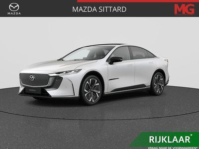 Wit Nieuw 2025 Mazda 6e Takumi-Line Hatchback | € 42.840 (Eerlijke prijs)
