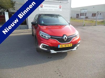 Rood Occasion 2018 Renault Captur Intens SUV | € 12.500 (Iets duurder)