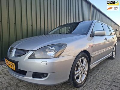 Grijs Gebruikt 2005 Mitsubishi Lancer Stationwagen | € 1.999 (Duur)