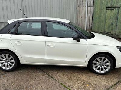 Wit Occasion 2013 Audi A1 Sportback Hatchback | € 6.500 (Eerlijke prijs)